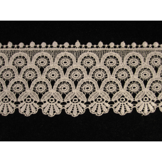 Мереживо білого та чорного кольору