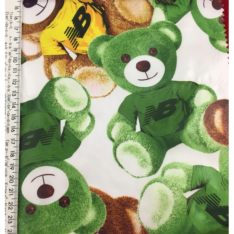 Плащівка ведмедика в зеленому