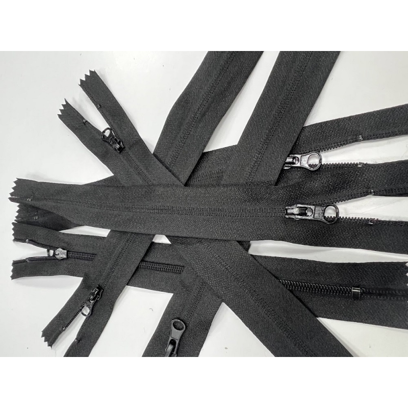 Блискавка зворотна спіральна тип 3 мм (18 см) бігунок лампочка Блискавка зворотна спіральна тип 3 мм (18 см) бігунок лампочка