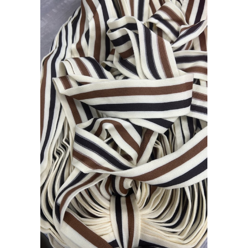 Лампасна тасьма 4 см молочний з коричневою і чорною смужкою 50 м у бобіні