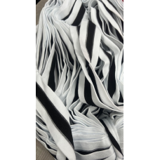 Лампасна тасьма 4 см білий із чорною смужкою 50 м у бобіні