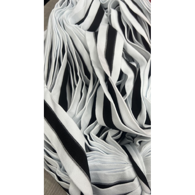 Лампасна тасьма 4 см білий із чорною смужкою 50 м у бобіні