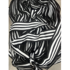 Лампасна тасьма 4 см чорна з 3 білими смужками 50 м у бобіні